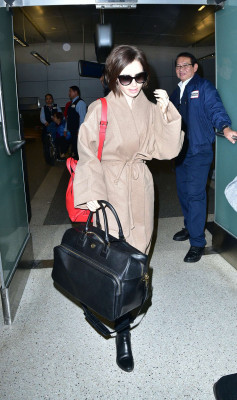 Lily Collins pic #835354