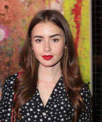 Lily Collins pic #1065914