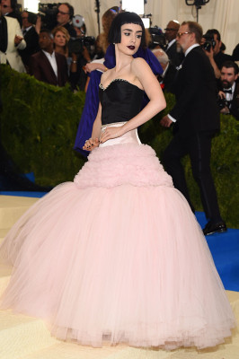 Lily Collins pic #930143