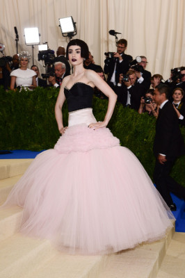 Lily Collins pic #930139