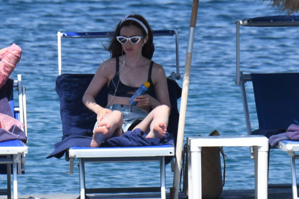 Lily Collins pic #1052905