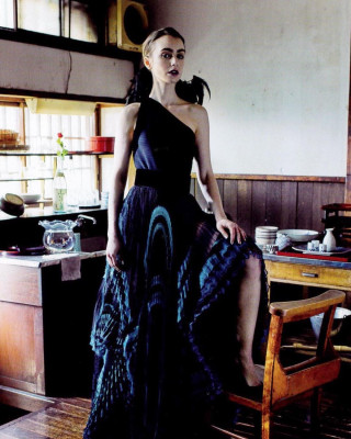 Lily Collins pic #1041740