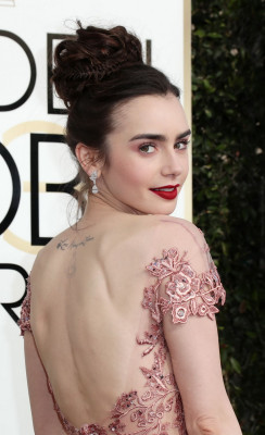 Lily Collins pic #901544