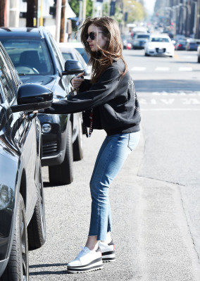 Lily Collins pic #1032054