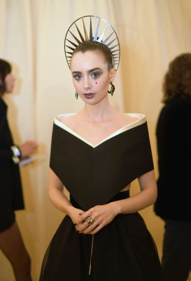 Lily Collins pic #1035228