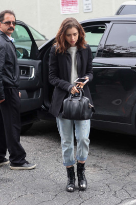 Lily Collins pic #911298