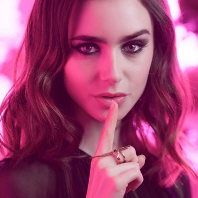 Lily Collins pic #982558
