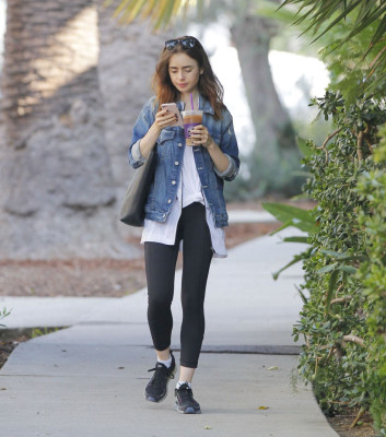 Lily Collins pic #961174