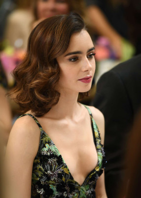 Lily Collins pic #901335