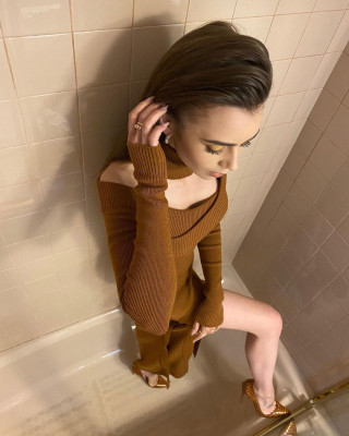 photo 3 in Lily Collins gallery [id1246090] 2021-01-18 00:00:00
