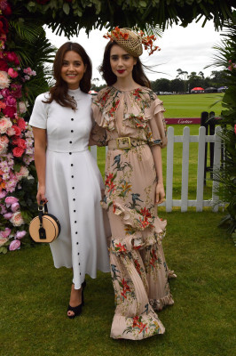 Lily Collins pic #1044970