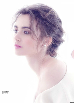 Lily Collins pic #718676