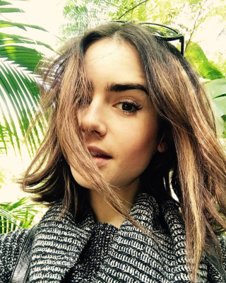 Lily Collins pic #898839