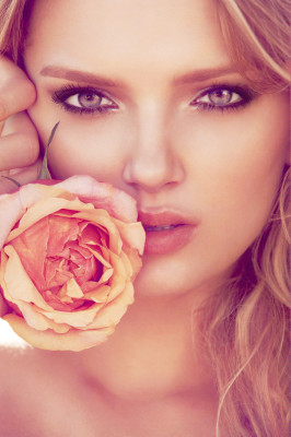 Lily Donaldson pic #355873
