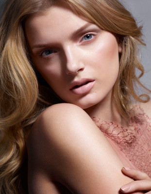 Lily Donaldson pic #388718