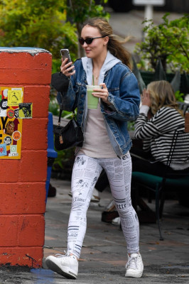 Lily-Rose Melody Depp pic #1278470