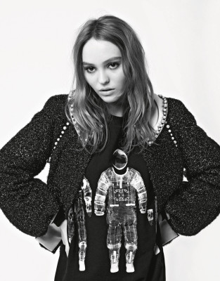 Lily-Rose Melody Depp pic #952630