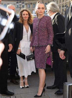 Lily-Rose Melody Depp pic #1129564