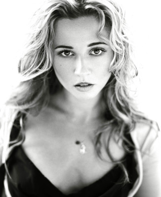 photo 26 in Linda Cardellini gallery [id768713] 2015-04-17 00:00:00