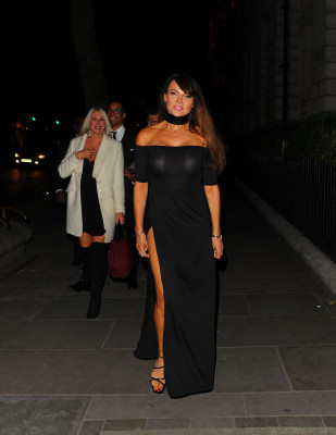 Lizzie Cundy pic #887962