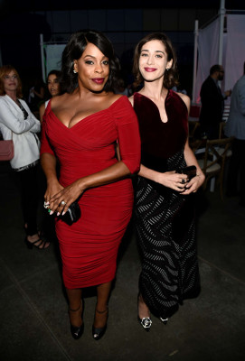 Lizzy Caplan pic #871147