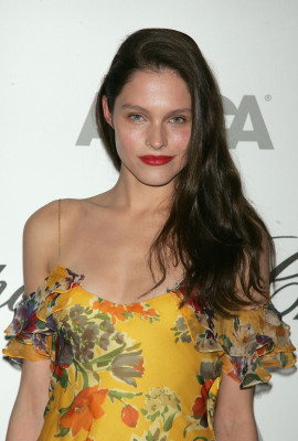 Lonneke Engel pic #371946