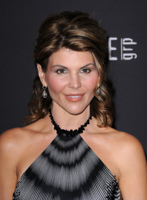 photo 14 in Lori Louglin gallery [id339606] 2011-02-14 00:00:00