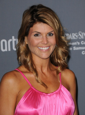 Lori Louglin pic #319018