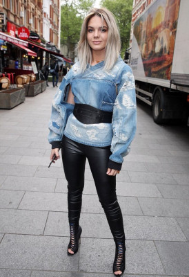 Louisa Johnson pic #944659
