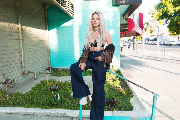 Louisa Johnson pic #944392