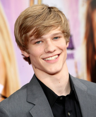 Lucas Till pic #432597