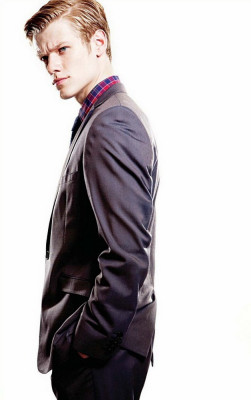 Lucas Till pic #432635
