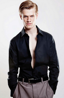 Lucas Till pic #432952