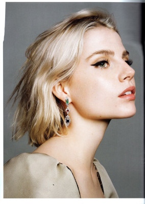 Lucy Boynton pic #1155299