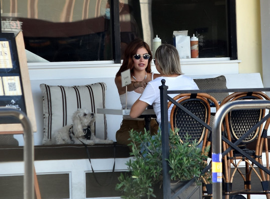 Lucy Hale pic #1236125