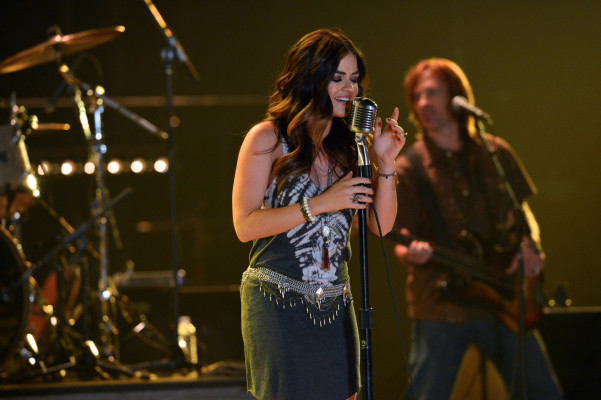Lucy Hale pic #770931