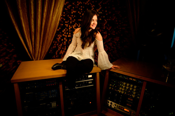 Lucy Hale pic #797934