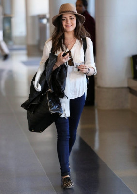 Lucy Hale pic #623340