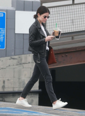 Lucy Hale pic #900857