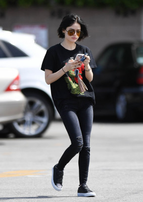 Lucy Hale pic #928835