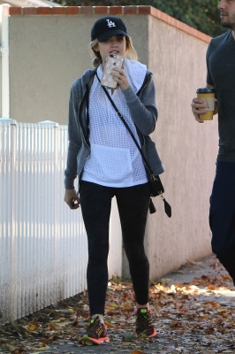 Lucy Hale pic #894585