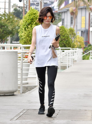 Lucy Hale pic #938586