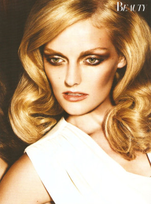 Lydia Hearst pic #325534