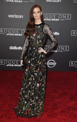 Lydia Hearst pic #897597