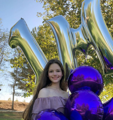 photo 5 in Mackenzie Foy gallery [id1071009] 2018-09-30 00:00:00