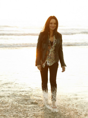 Madeleine Stowe pic #1199718