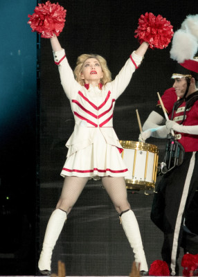 Madonna pic #561829