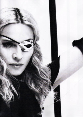 Madonna pic #123288