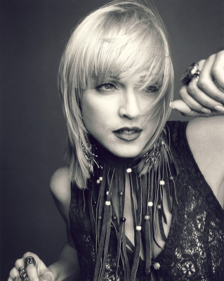 Madonna pic #143316