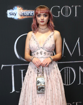 Maisie Williams pic #1195107